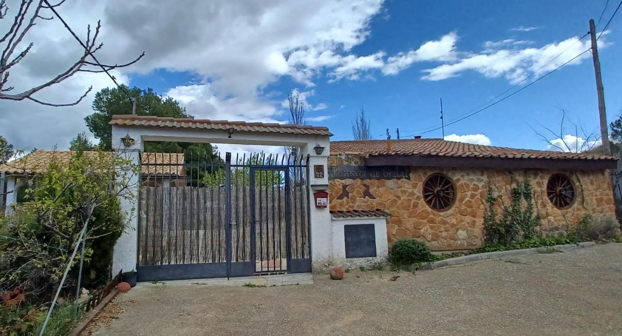 Mirador De Gratal - Sierra De Loarre Bolea Exterior foto